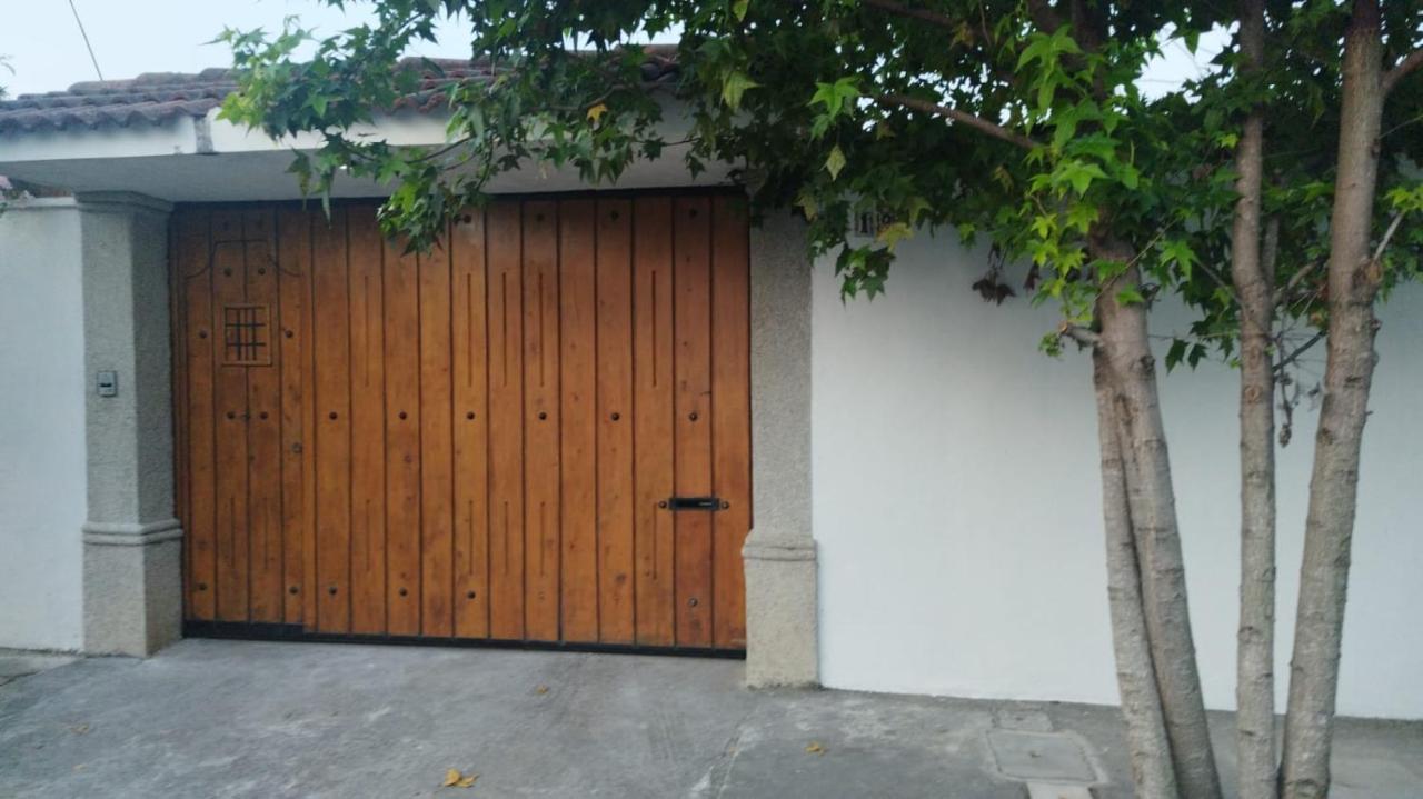 L'Aurora Inn Hostal Guatemala Exterior foto